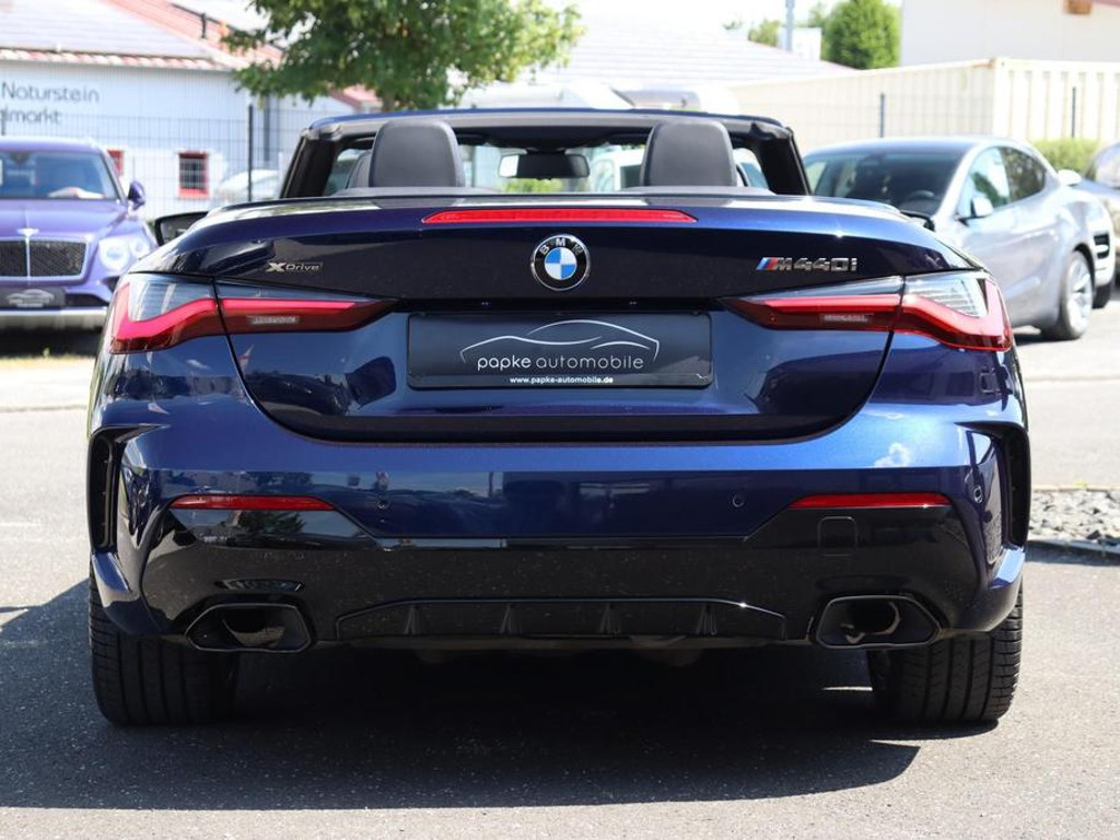 BMW M440