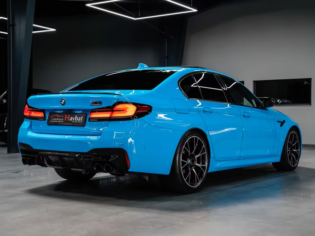 BMW M5