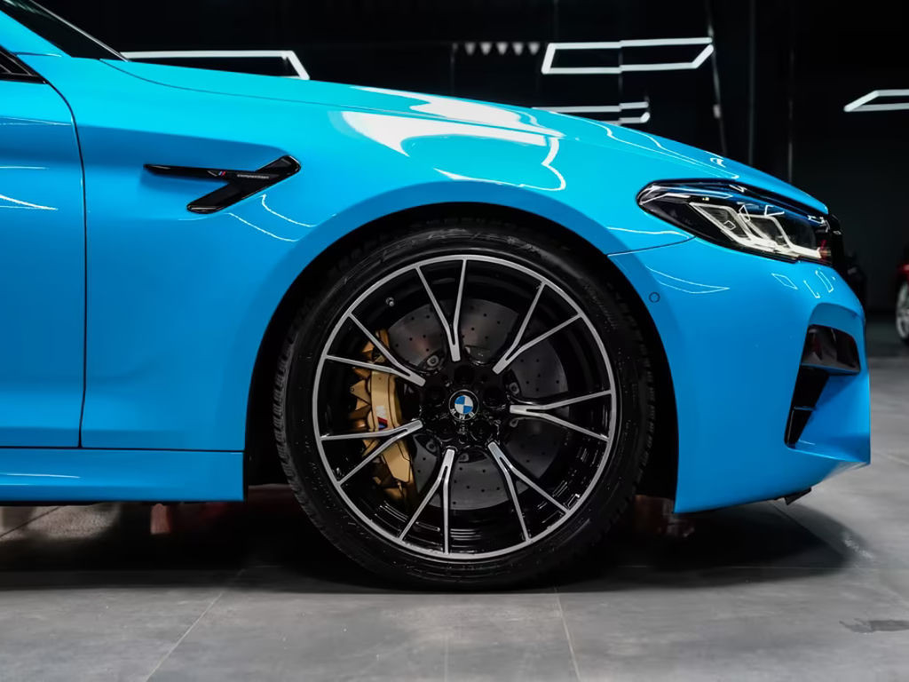 BMW M5