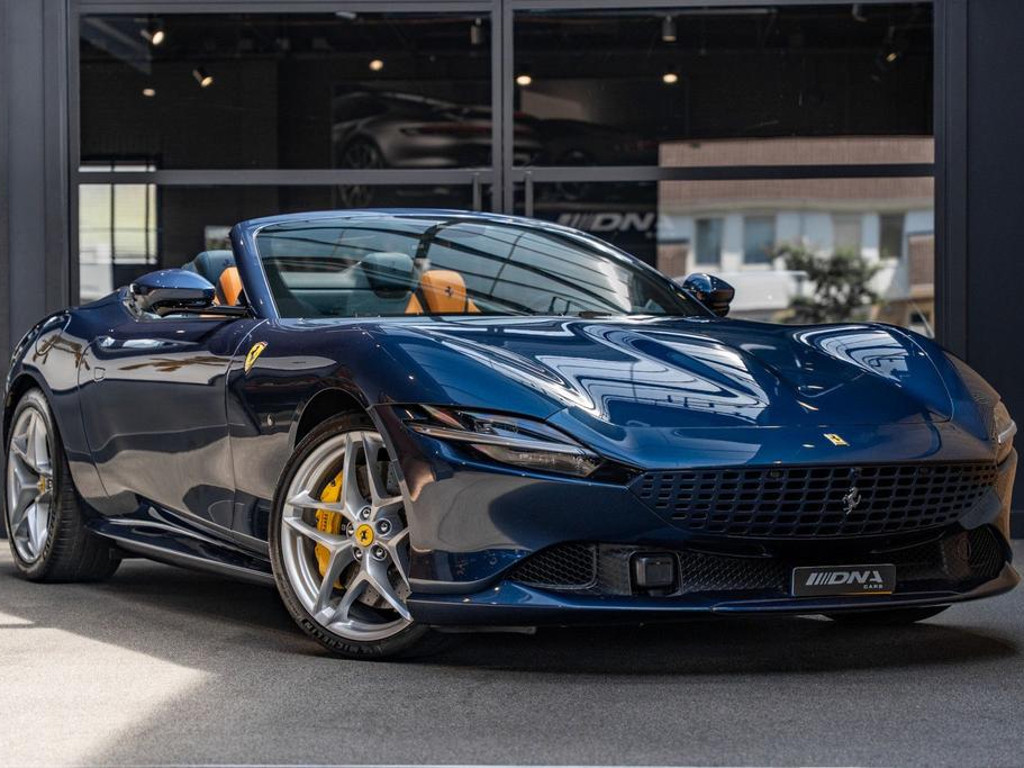 Ferrari Roma Spider