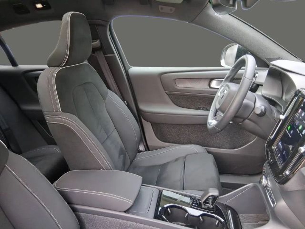 Volvo C40