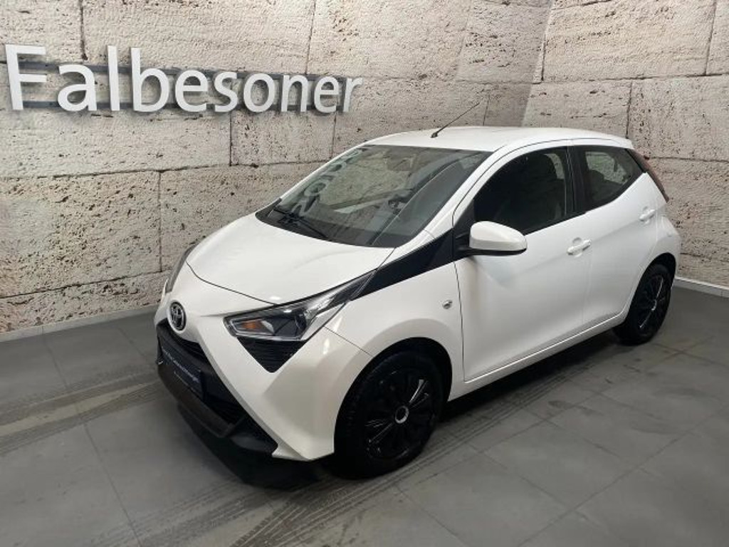 Toyota Aygo X X-play VVT-i Play