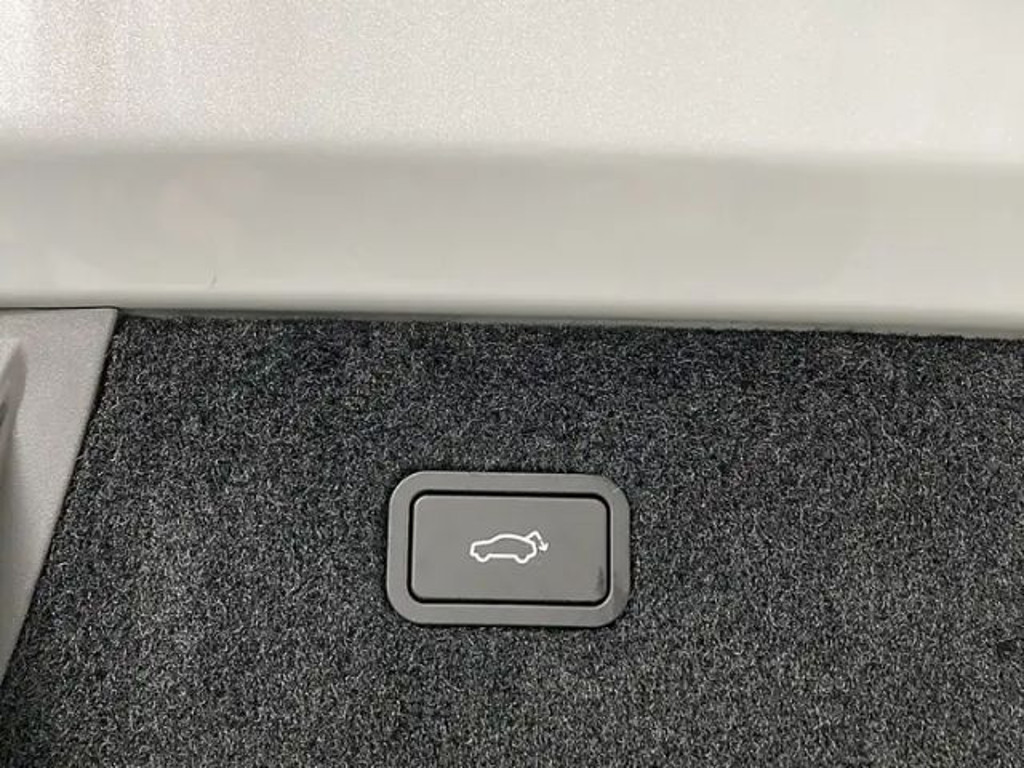 Polestar 4