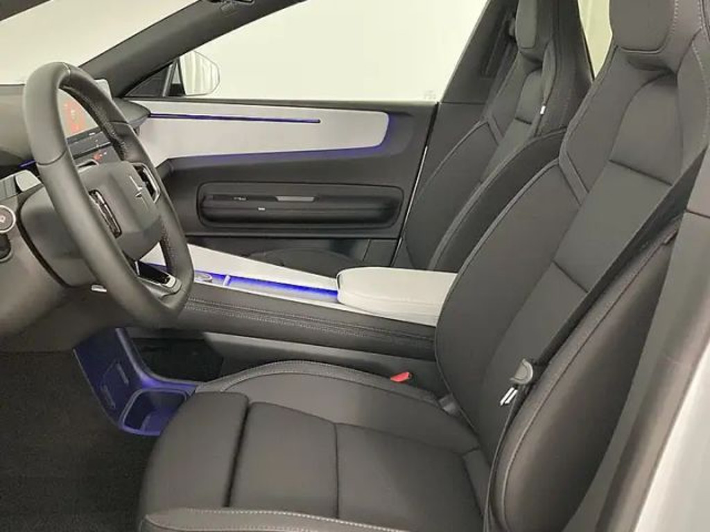 Polestar 4