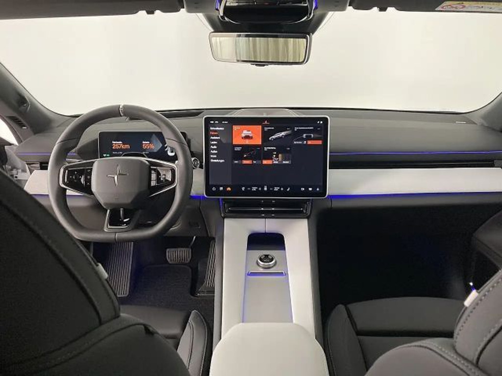 Polestar 4