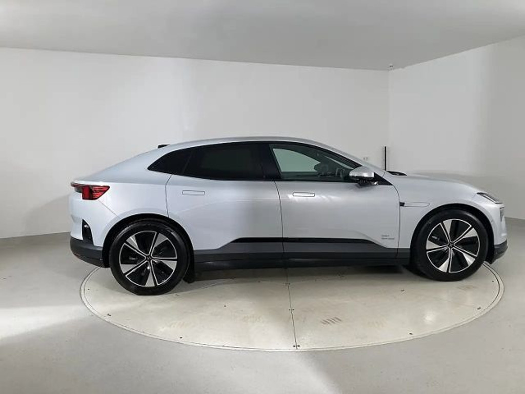 Polestar 4