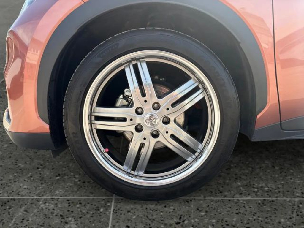 Lexus LBX
