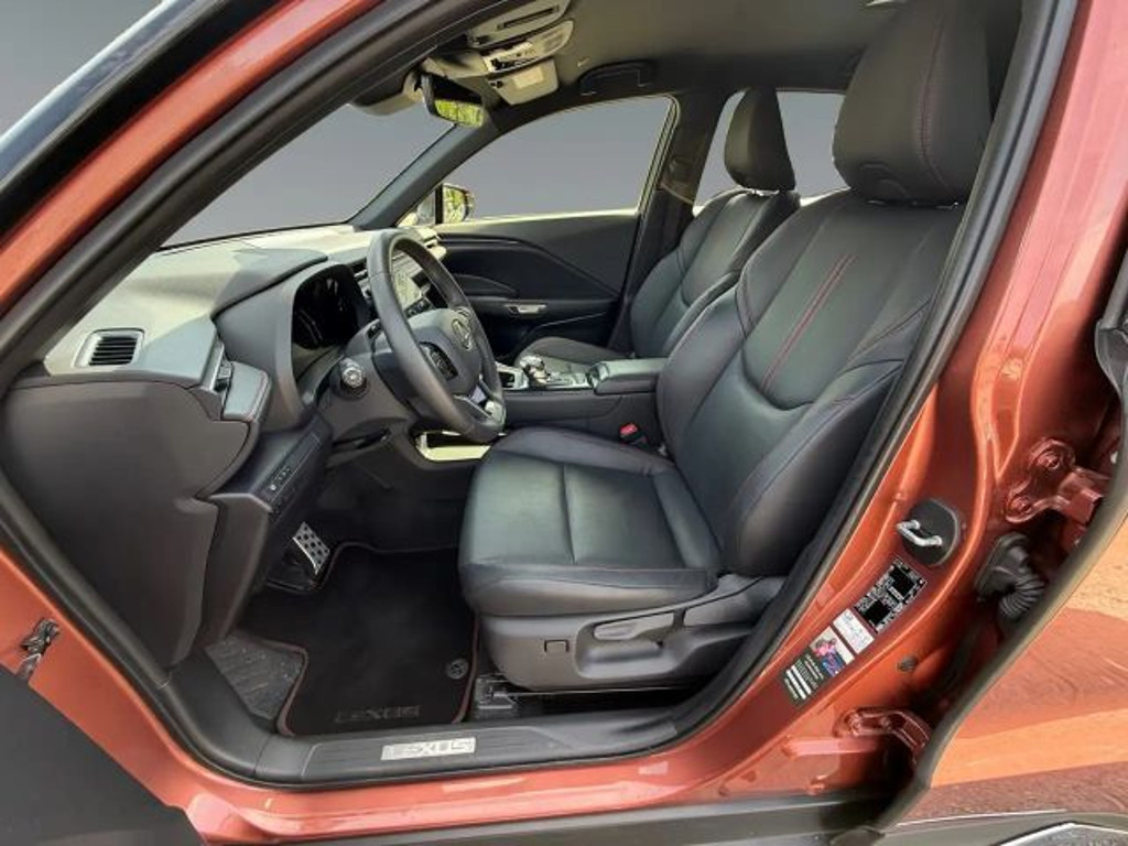 Lexus LBX