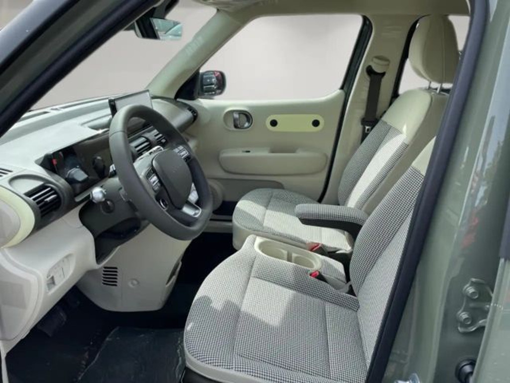 Hyundai INSTER