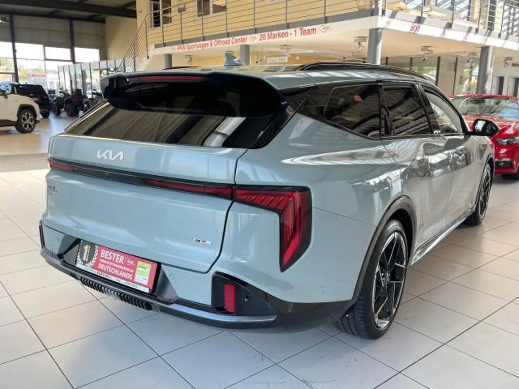 Kia K4
