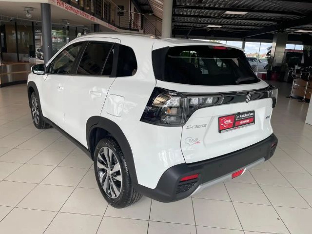 Suzuki S-Cross
