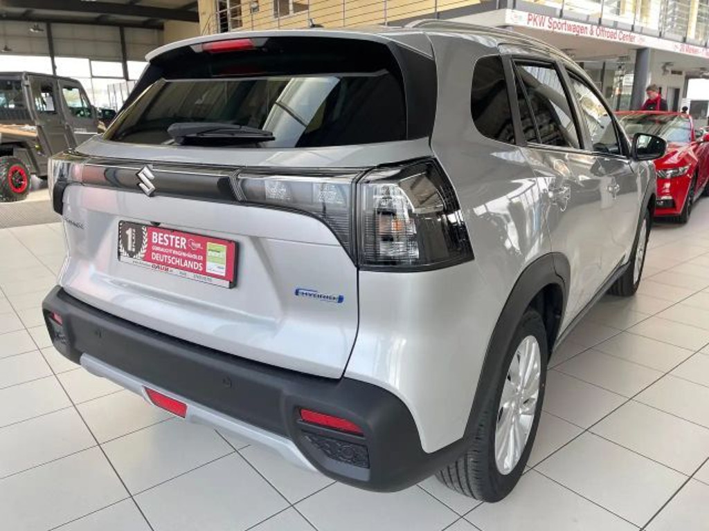 Suzuki S-Cross