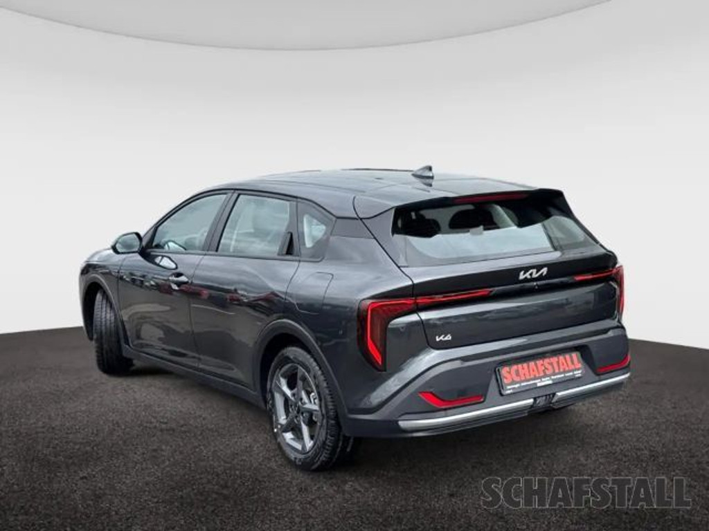 Kia K4