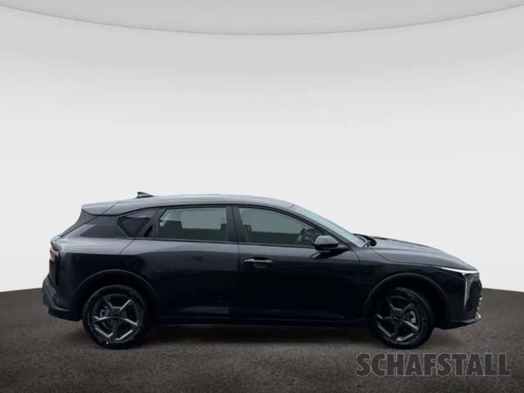 Kia K4