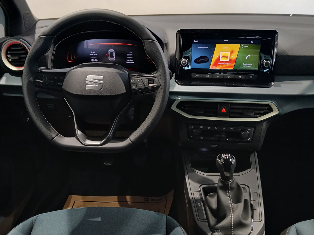 Seat Arona