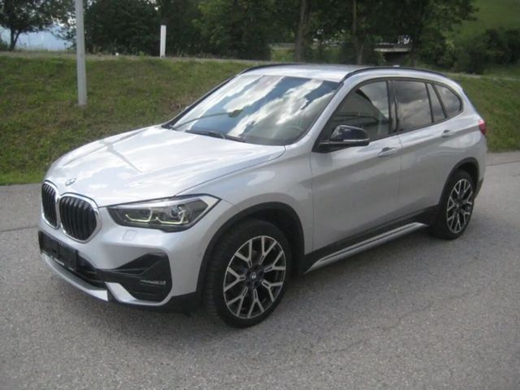 BMW X1 Sport Line xDrive18d