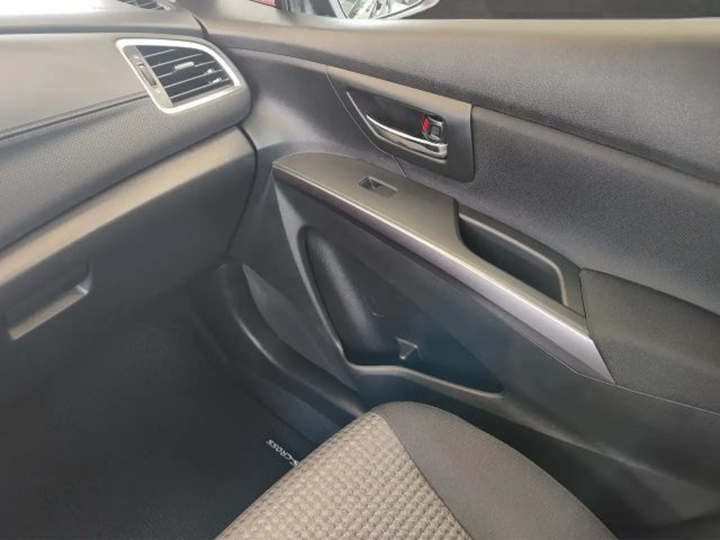 Suzuki S-Cross