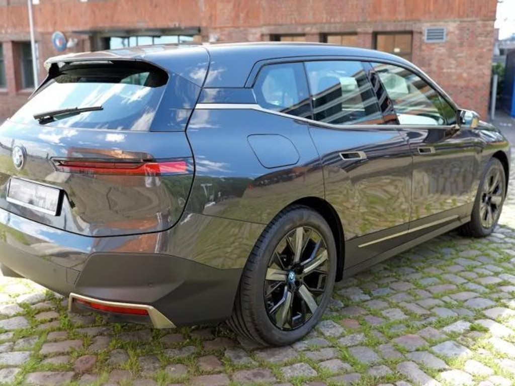 BMW iX xDrive xDrive40