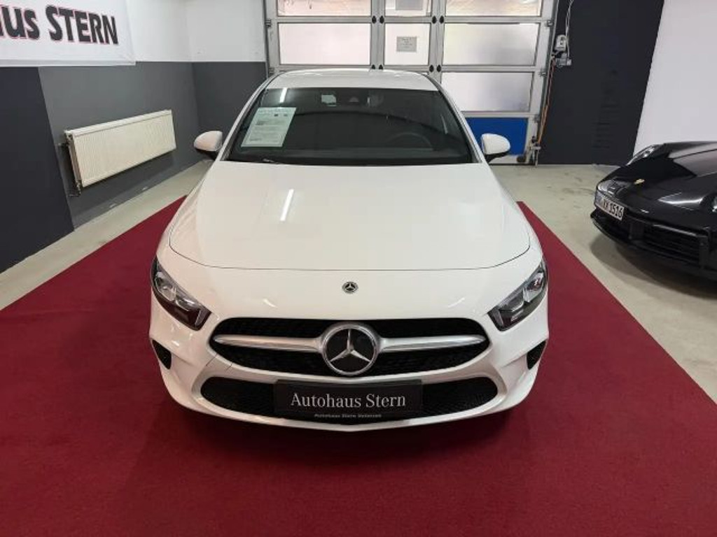 Mercedes-Benz A-Klasse A 180 A 180 d