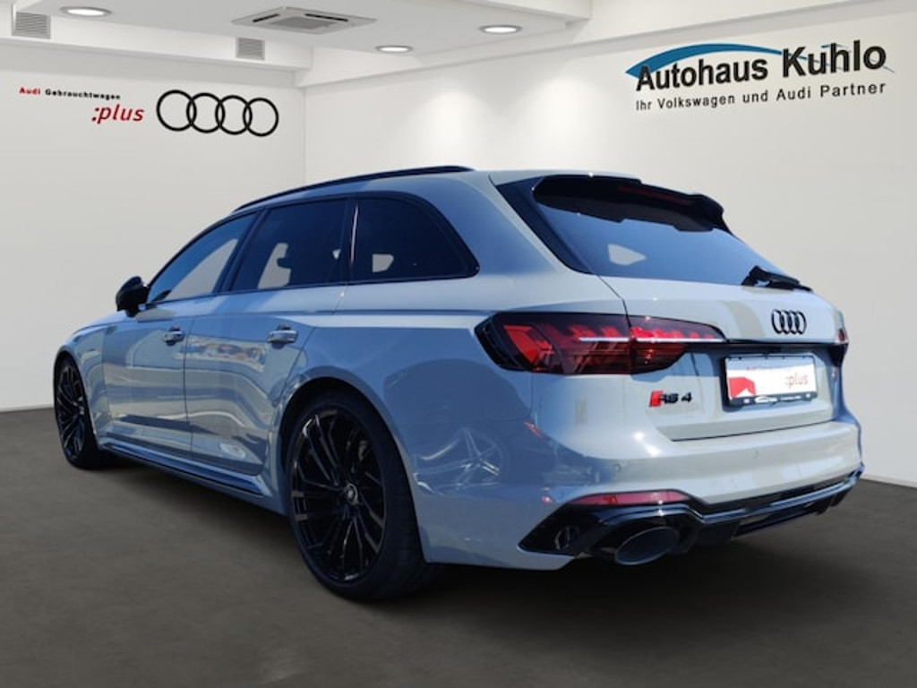 Audi RS4