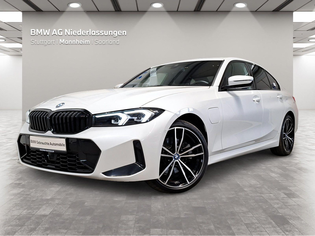 BMW 3 Serie 330 xDrive Sedan 330e