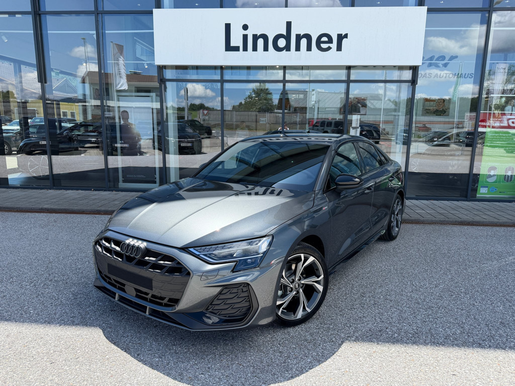 Audi A3 Sedan S-Line 35 TFSI