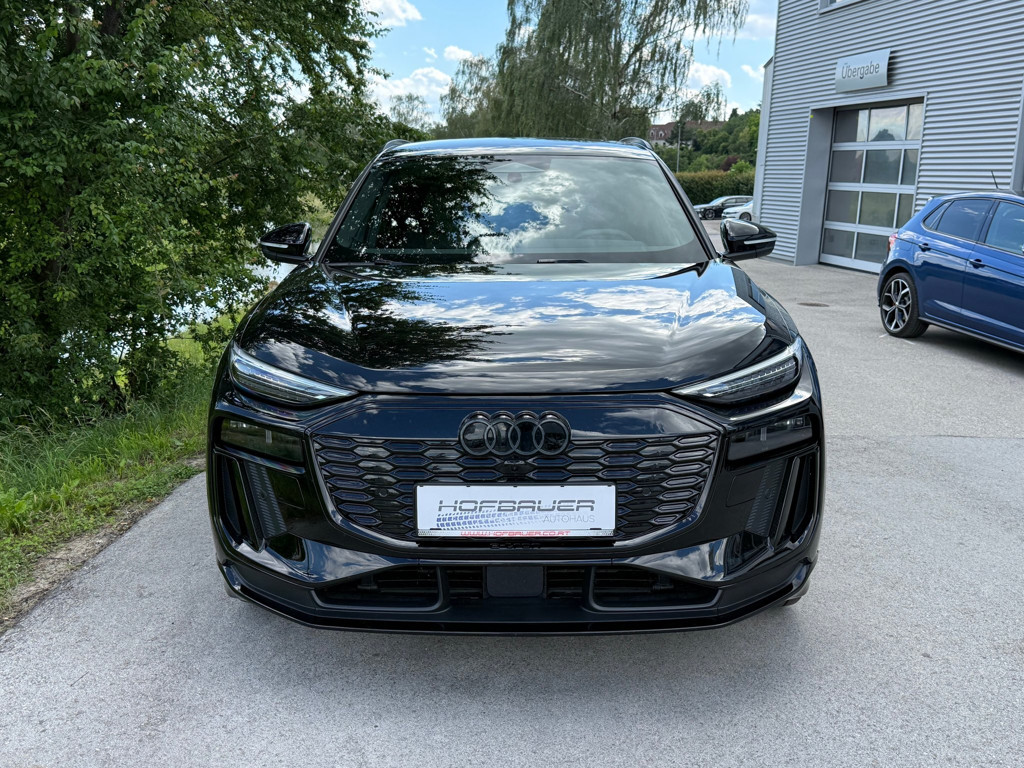 Audi Q6 e-tron