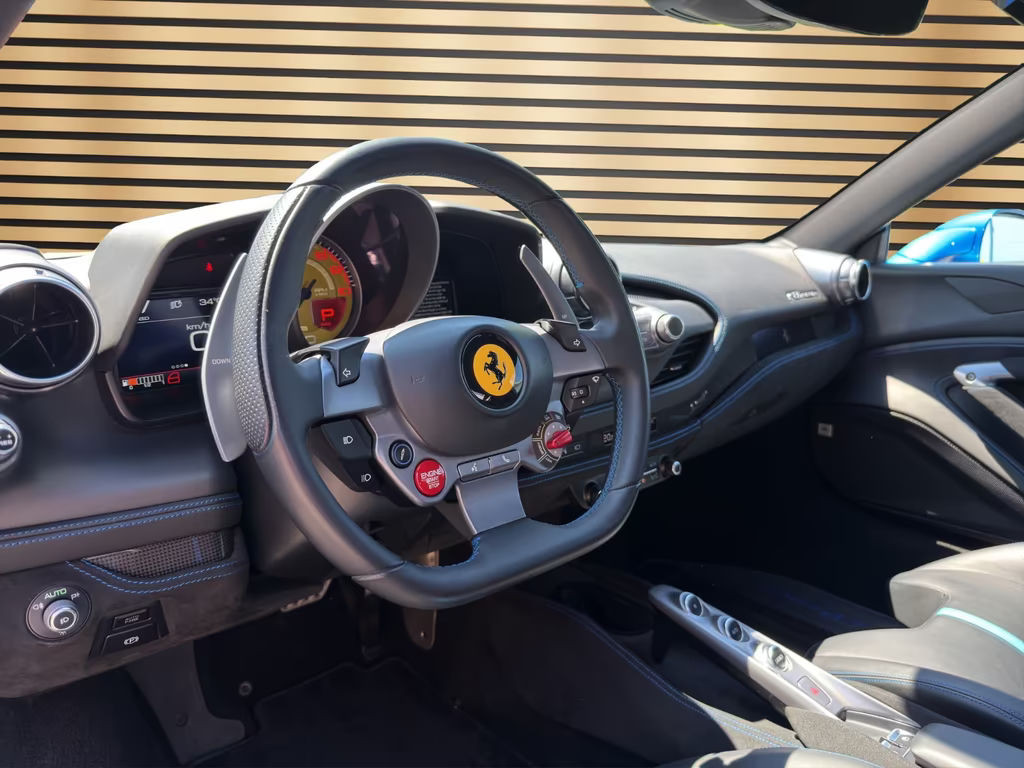 Ferrari F8