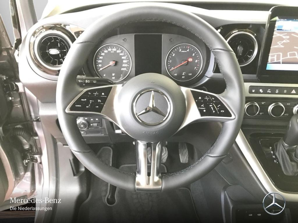 Mercedes-Benz T 180