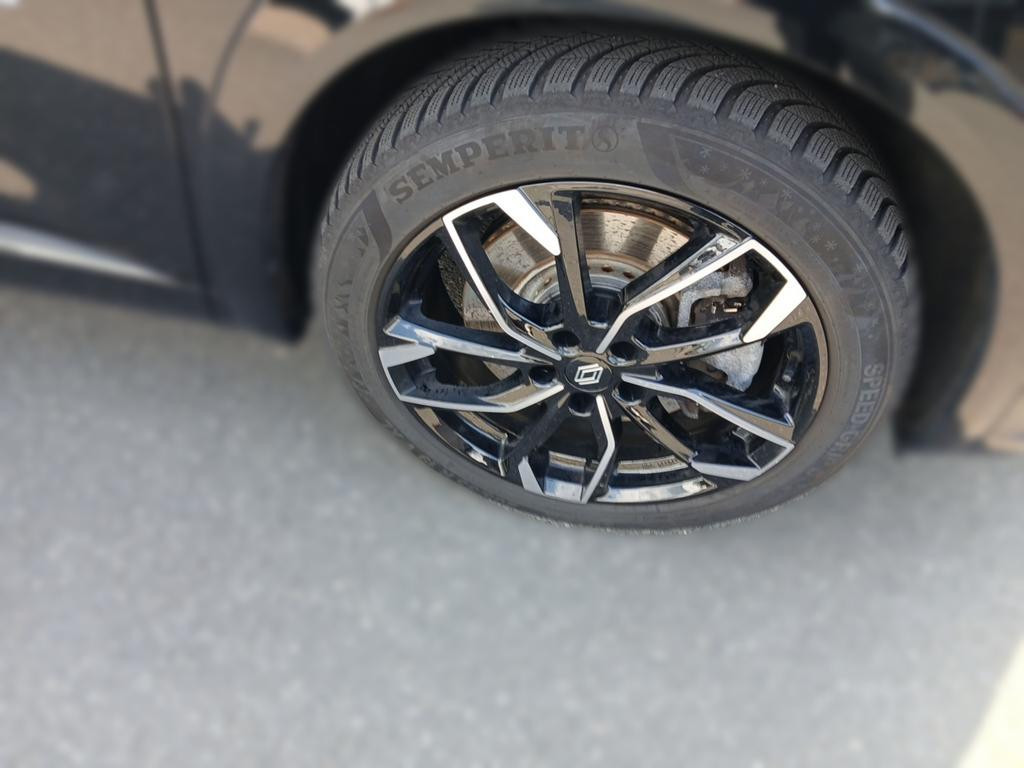 Renault Espace E-Tech Hybrid Iconic
