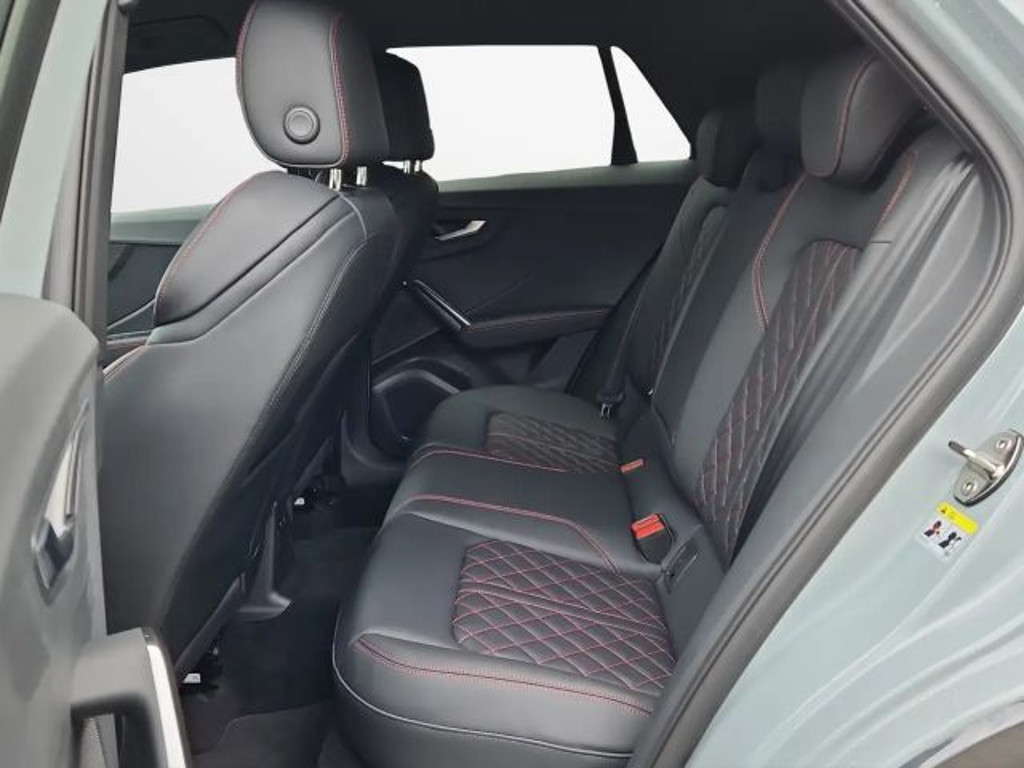 Audi SQ2