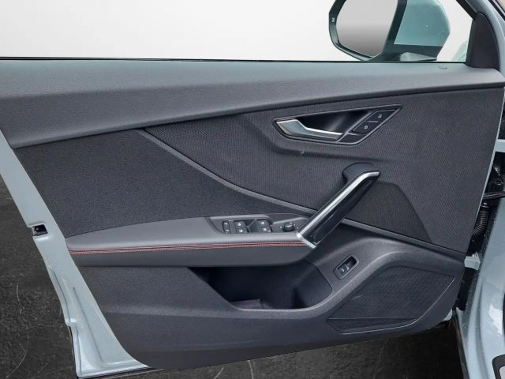 Audi SQ2