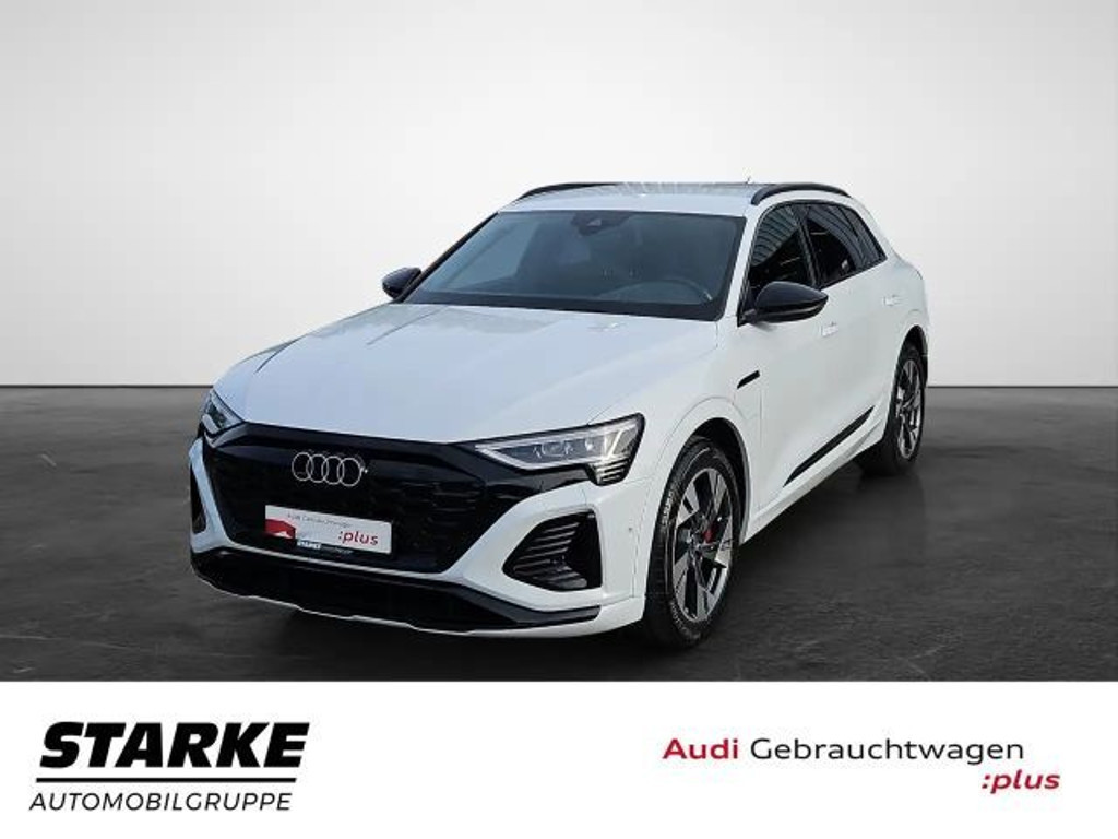 Audi Q8 e-tron Quattro S-Line 50