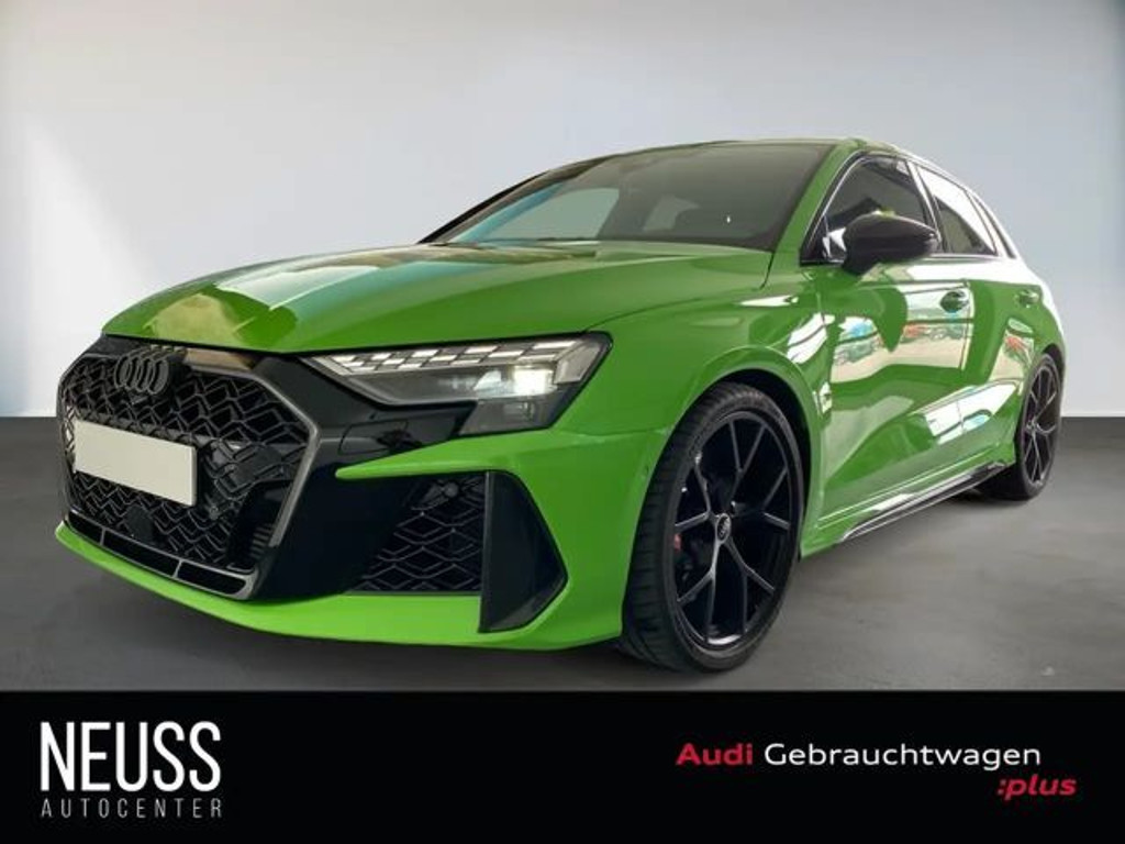Audi RS3 Sportback Sedan Quattro