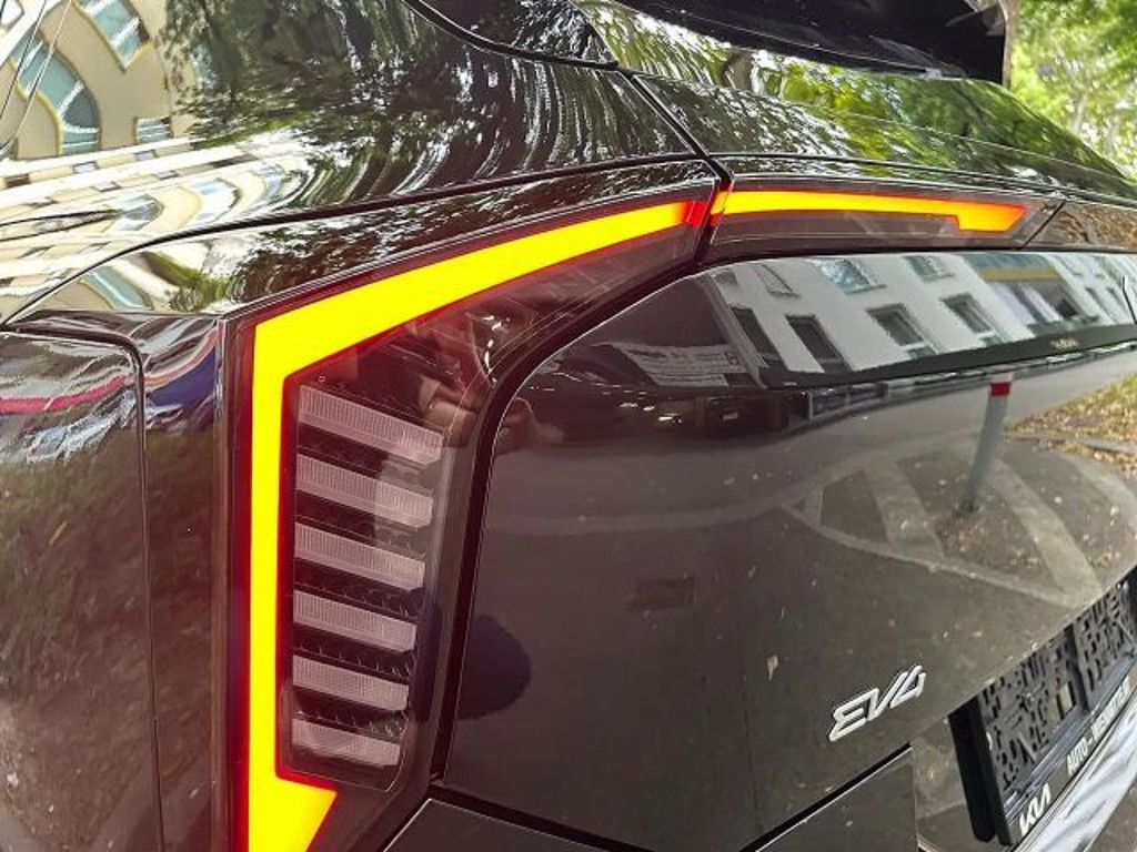 Kia EV4