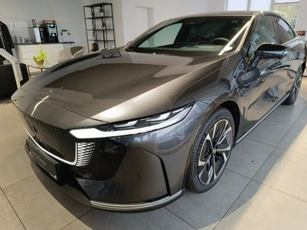Mazda 6e