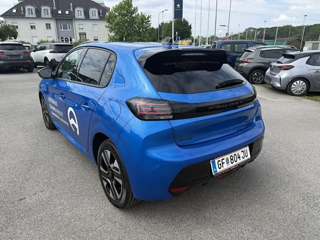 Peugeot e-208