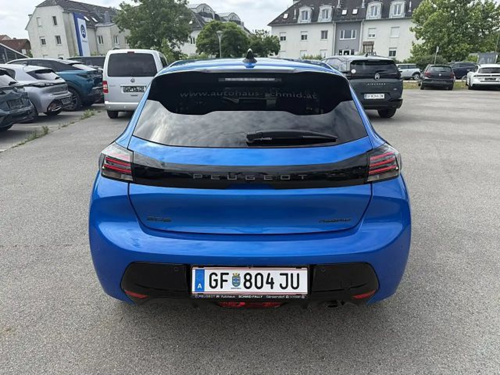 Peugeot e-208