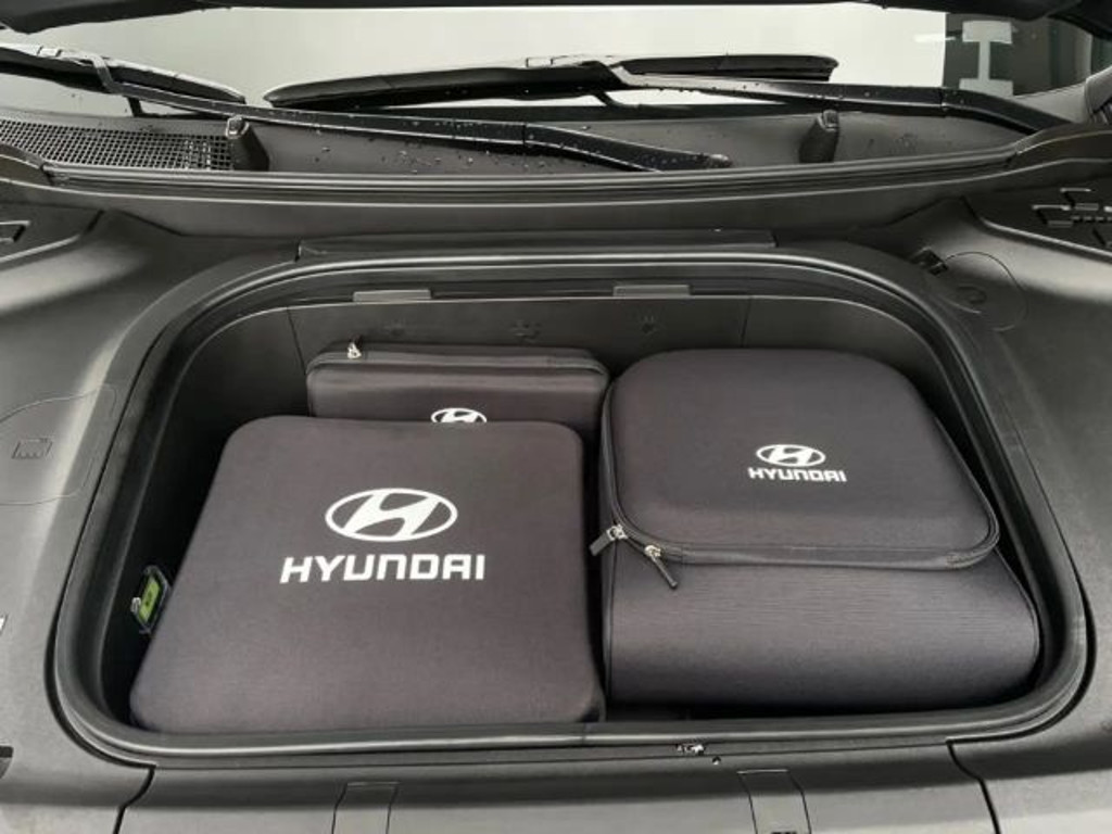 Hyundai IONIQ 9