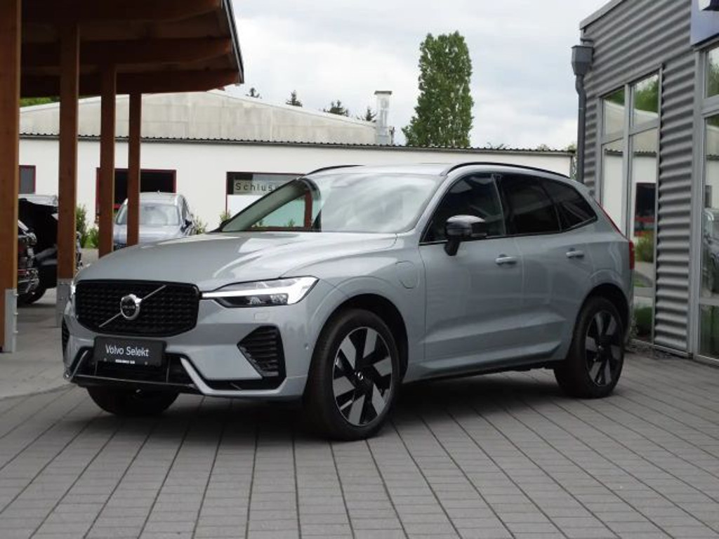 Volvo XC60 AWD T8 Recharge Plus Dark