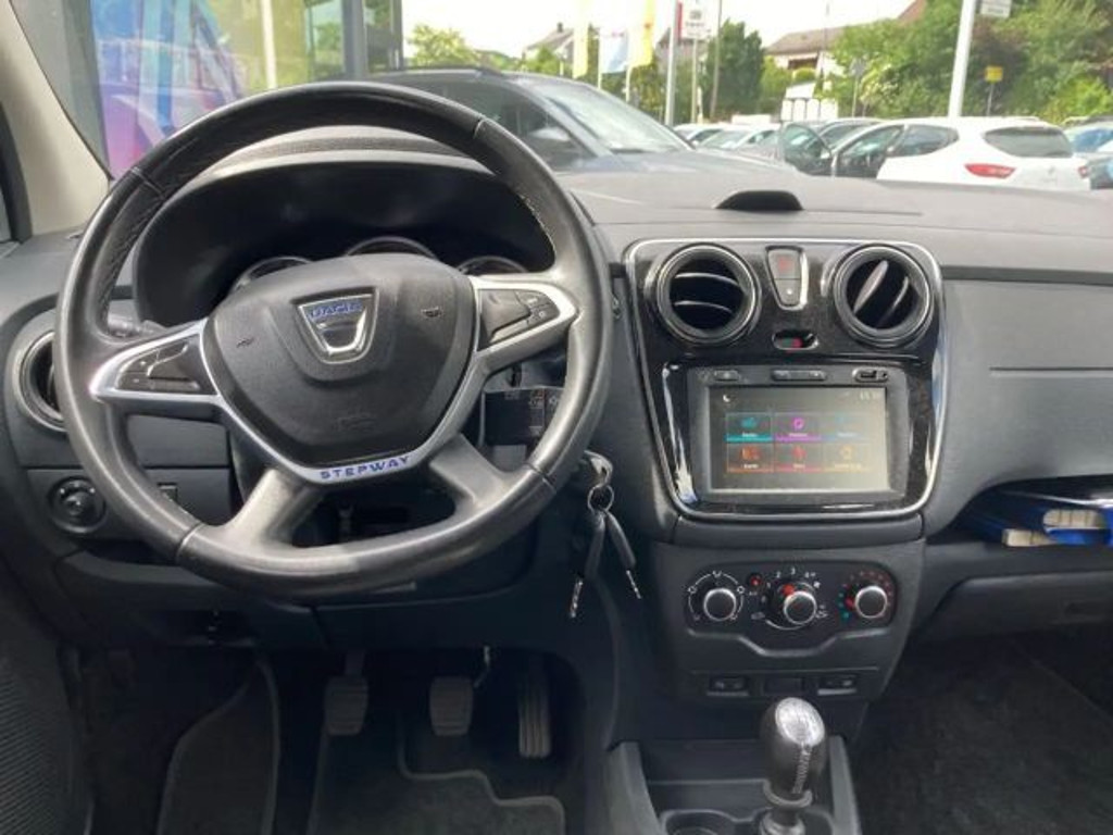 Dacia Lodgy
