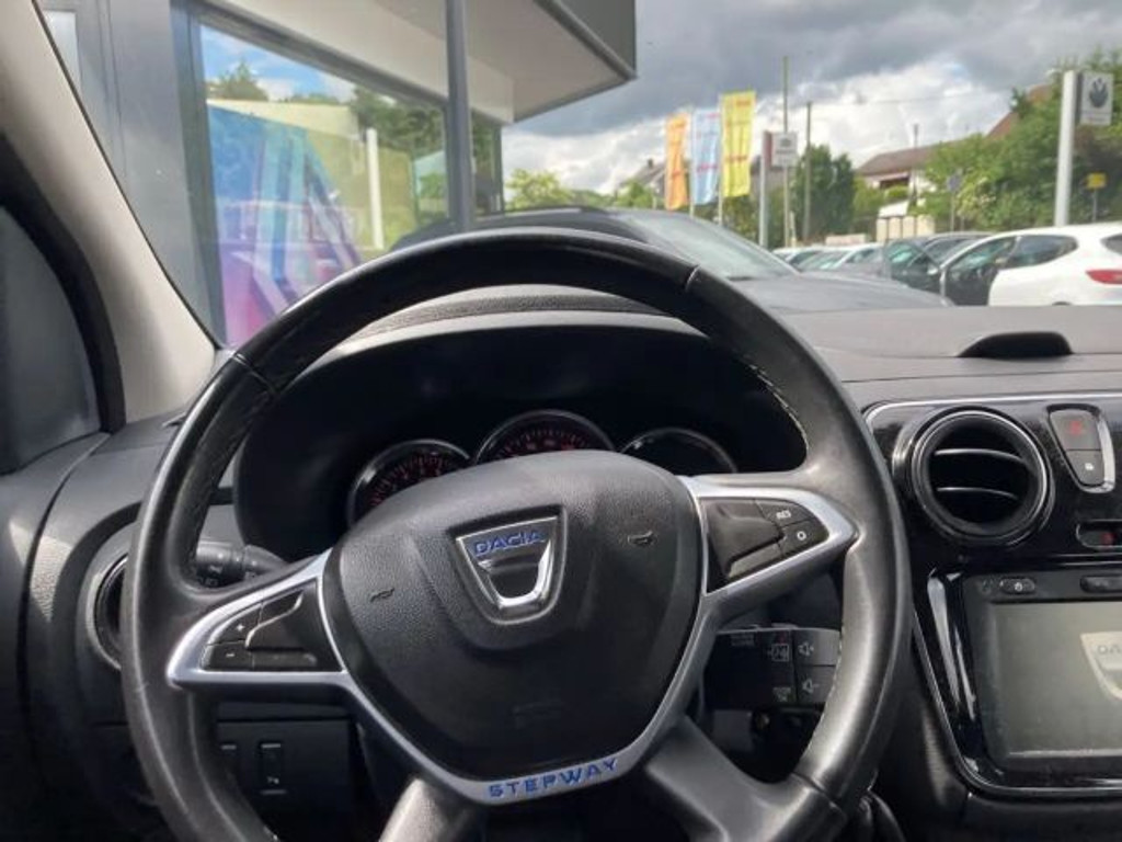 Dacia Lodgy