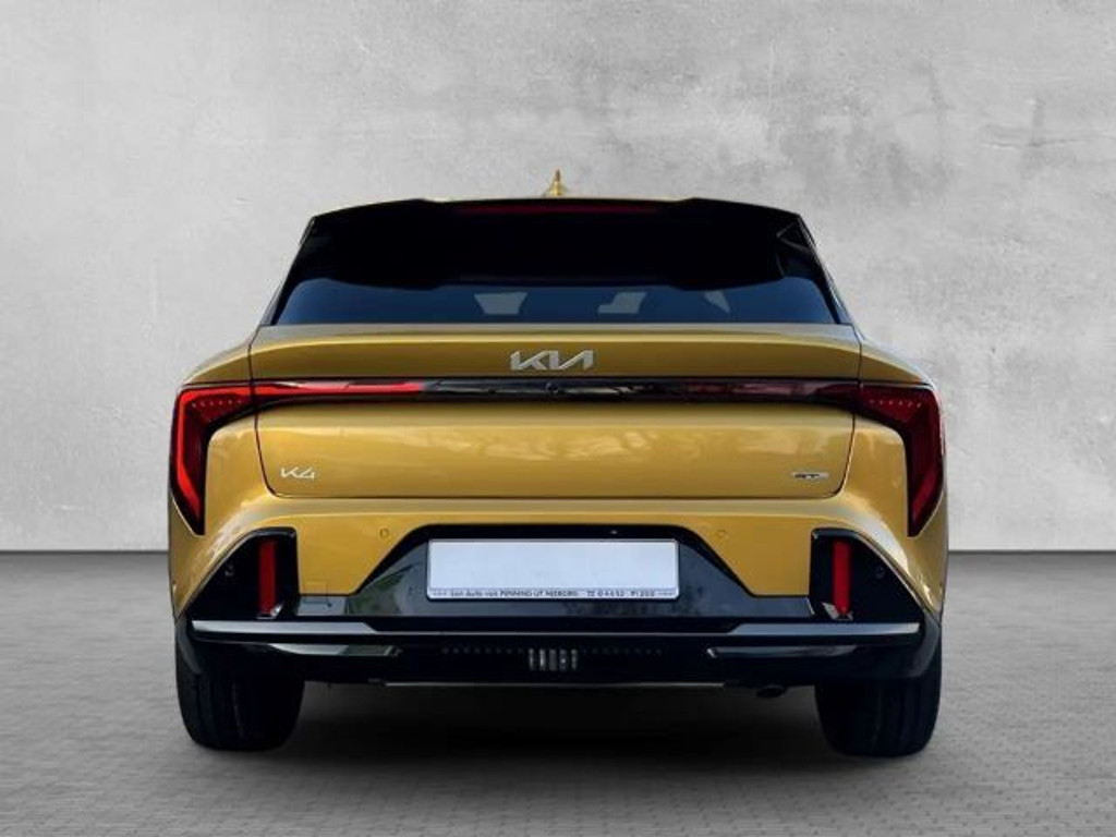 Kia K4