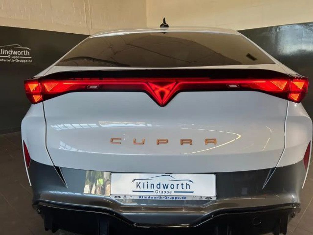 Cupra Tavascan