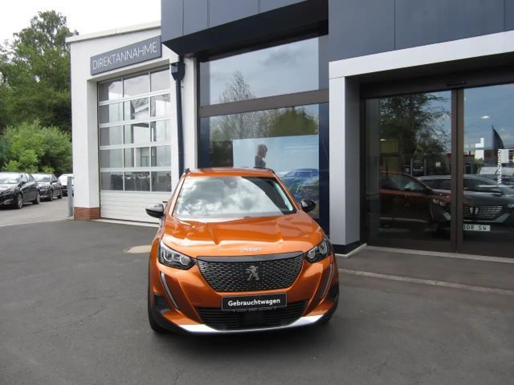 Peugeot 2008 Allure Pack PureTech EAT8