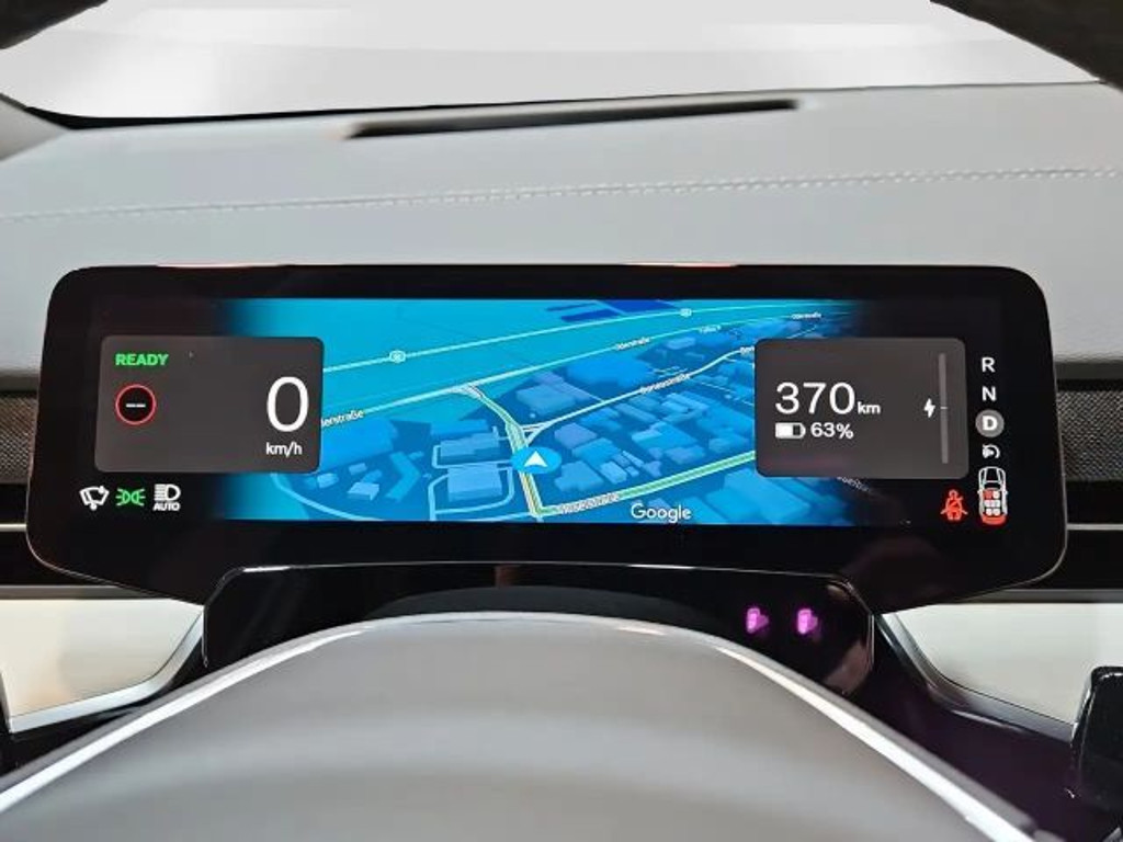 Volvo EX90