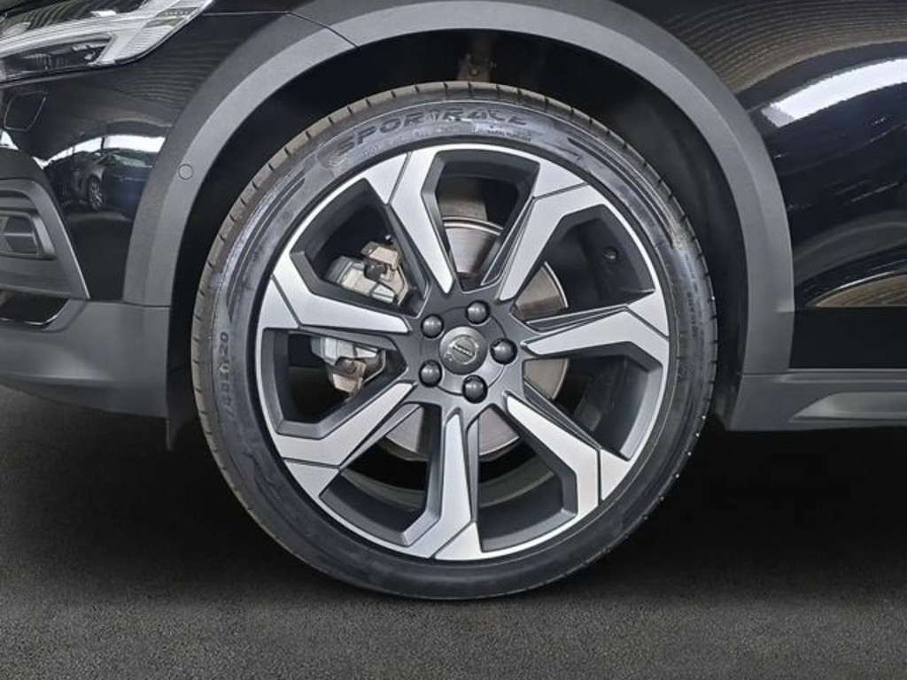 Volvo V60 Cross Country