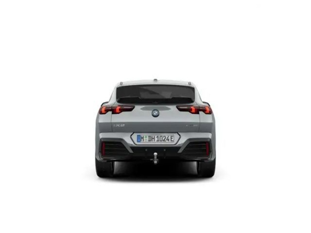 BMW iX2