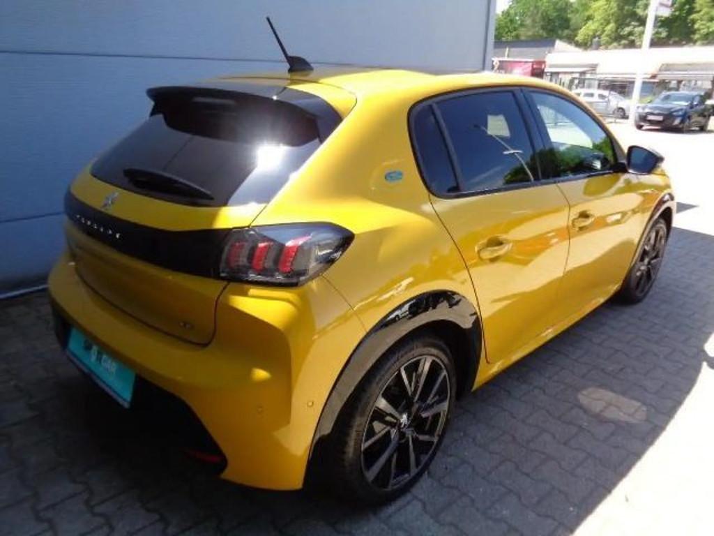 Peugeot e-208
