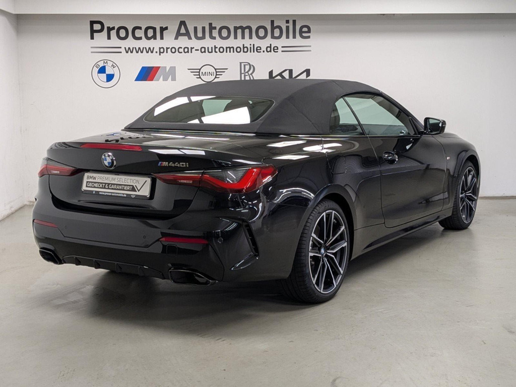 BMW M440